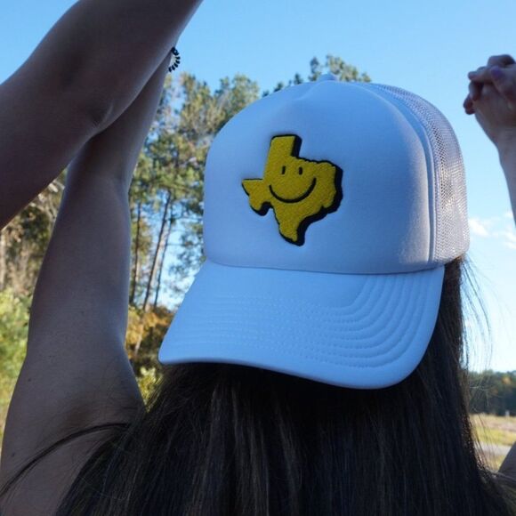 Texas Smiley Foam Trucker Hat - Picture 1 of 2